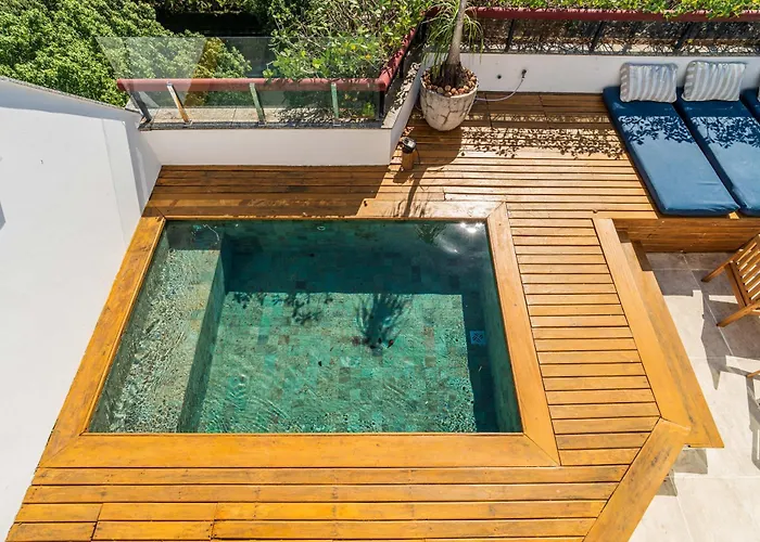 Unbelievable Ph, Leblon! Amazing View And Privacy!